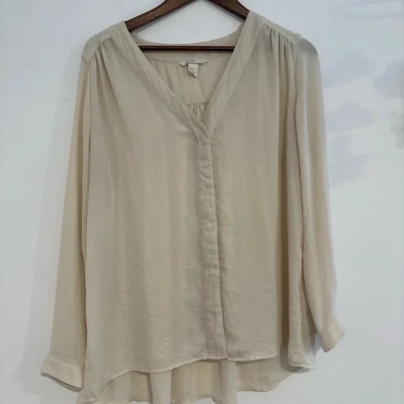 H&M cream button down peasant blouse | bohemian ivory blouse fall fashion sz 12 - Picture 2 of 7